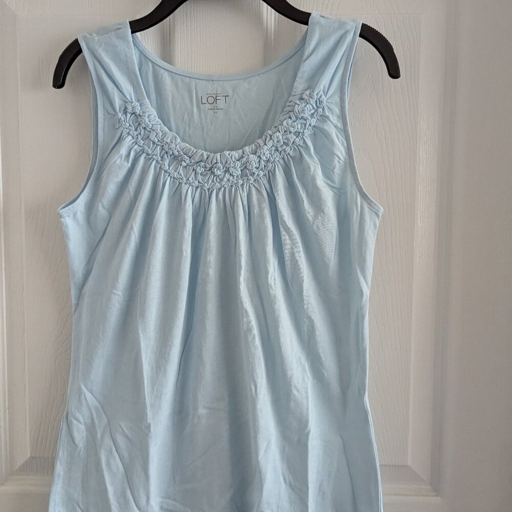 NWOT Loft Light Blue Ruffled Neckline Cotton Tank Top Shirt Sz XS